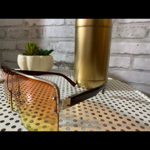 Orange ombré multi tone square oversized fashion sunglasses - Picture 6 of 14